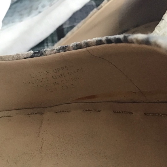 Enzo Angiolini Casiano faux snakeskin/gold Toes/Heels kitten heel size 10 - Picture 8 of 11